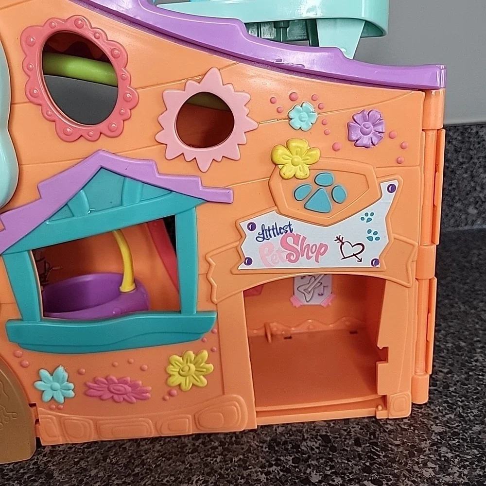 Littlest Pet Shop 